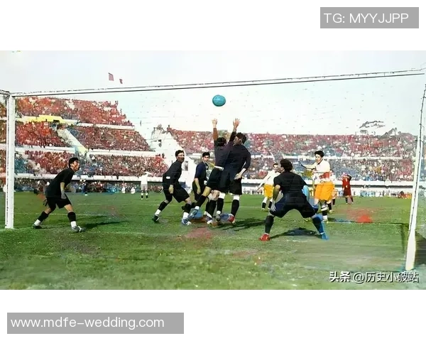 足球巨星从贫困少年到顶级球员的艰难成长历程揭秘