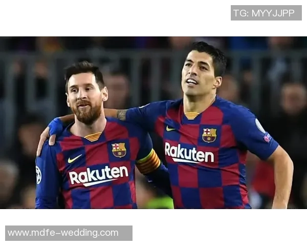 历届全球足球巨星排名回顾与分析 揭示足坛传奇人物的风采与成就