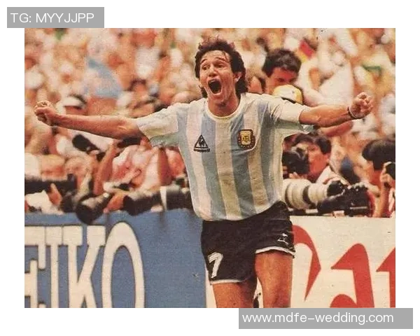 巴塞罗那历史十大足球巨星全名单与辉煌成就解析