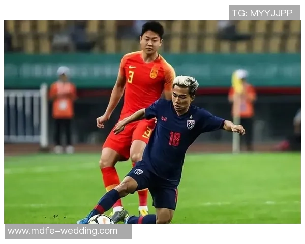 泰国足球氛围热烈球星背后的激情与努力展现