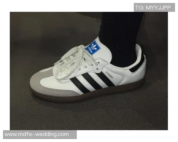 足球球星休闲新风尚 经典samba成为场下最潮搭配